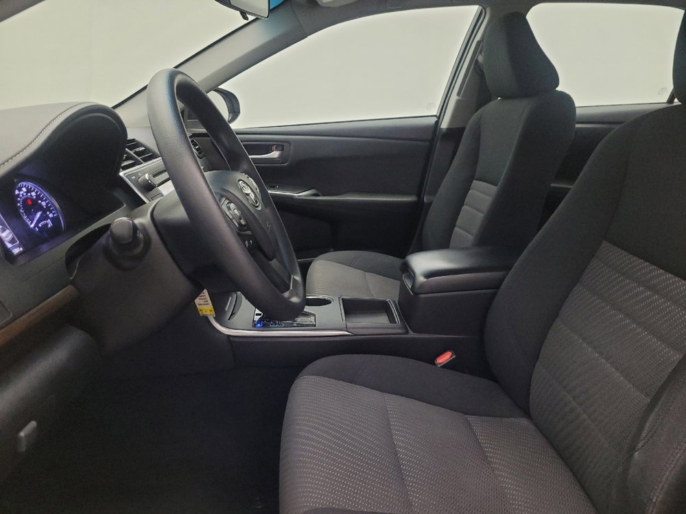 Used 2017 Toyota Camry LE image 17
