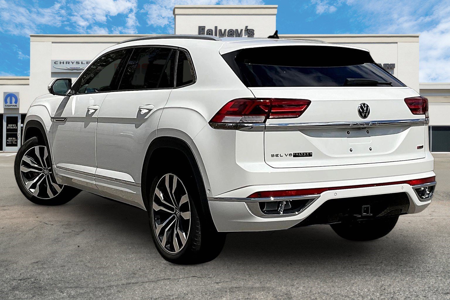 Used 2022 Volkswagen Atlas Cross Sport SEL Premium R-Line image 12