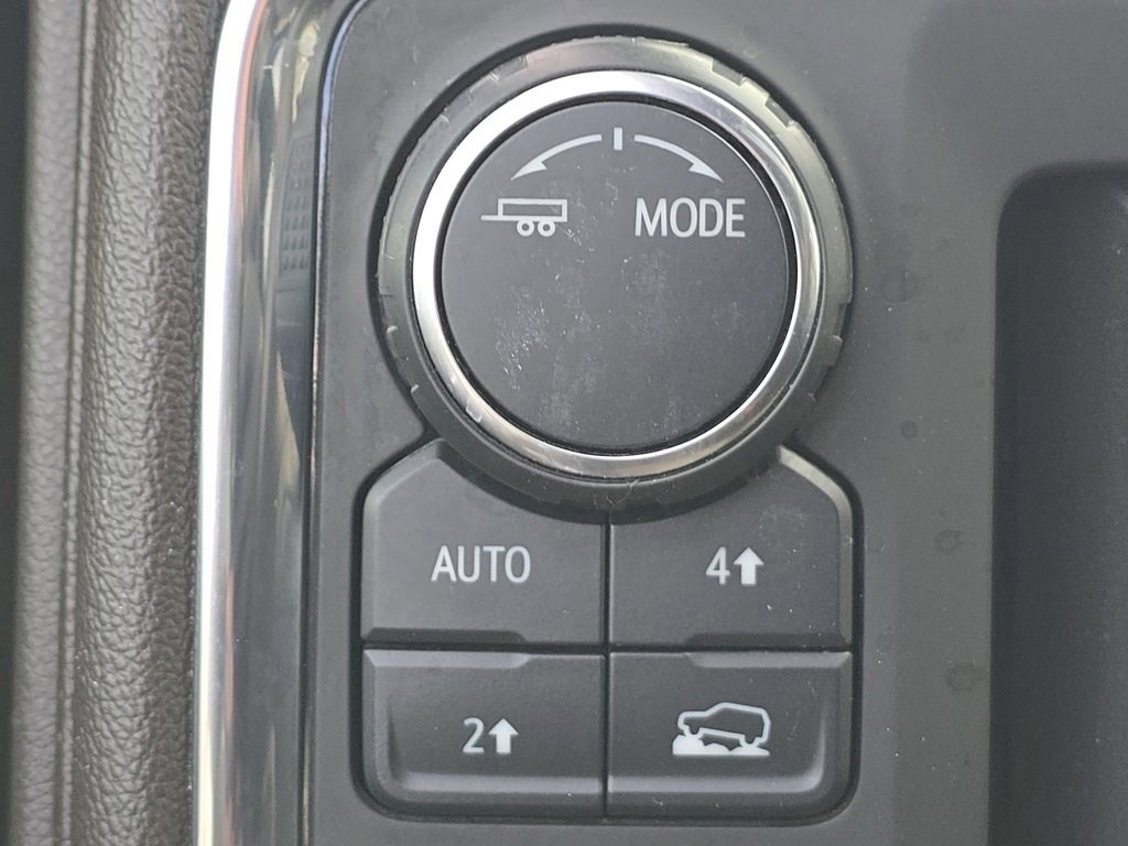 Used 2020 Chevrolet Silverado 1500 LTZ w/ LTZ Premium Package image 11