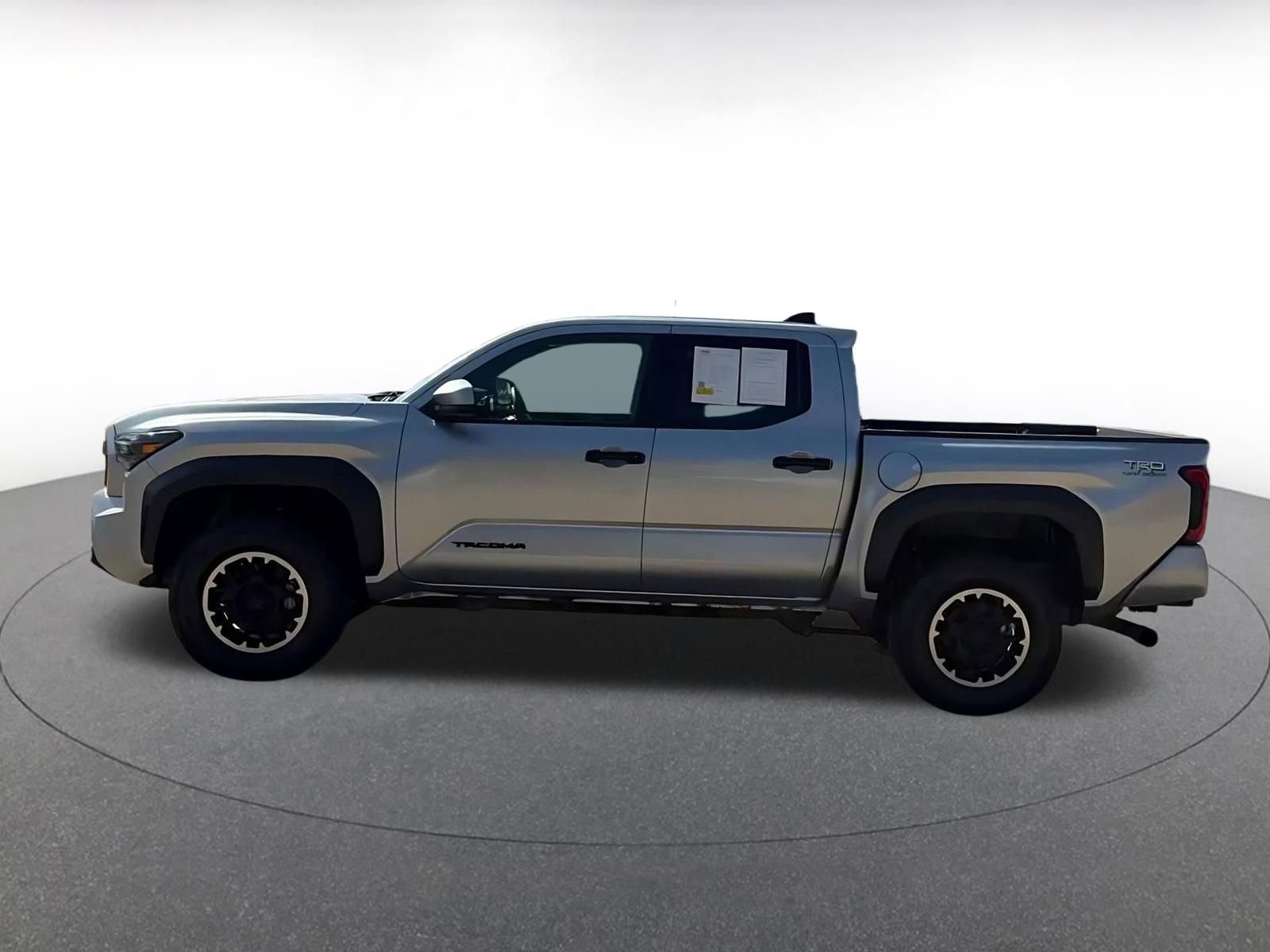 Used 2024 Toyota Tacoma TRD Off-Road AWD/4WD image 48