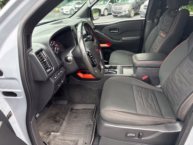 Used 2024 Nissan Frontier PRO-4X w/ Technology Package AWD/4WD image 13