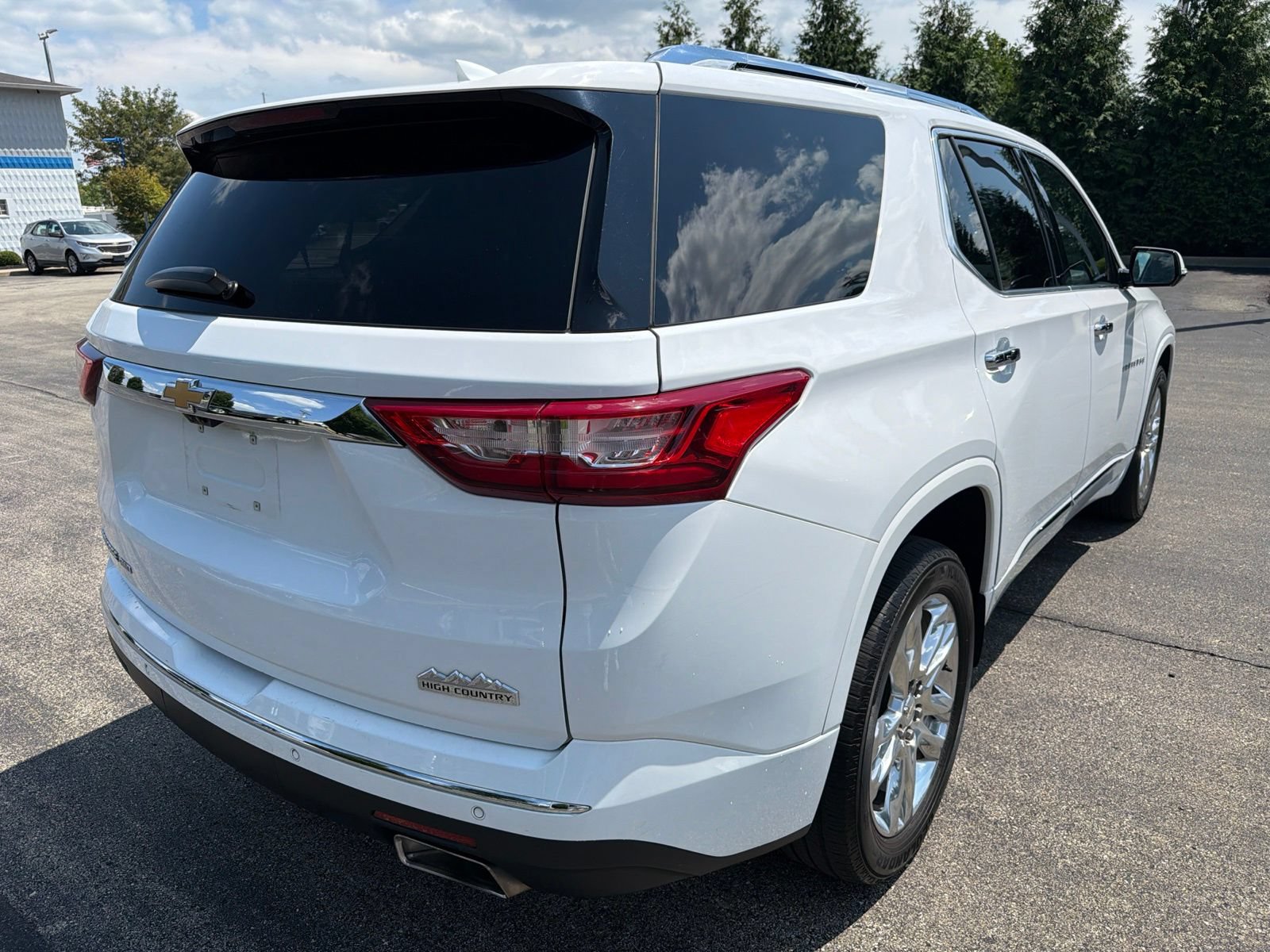 Used 2018 Chevrolet Traverse High Country w/ LPO, Floor Liner Package AWD/4WD image 5