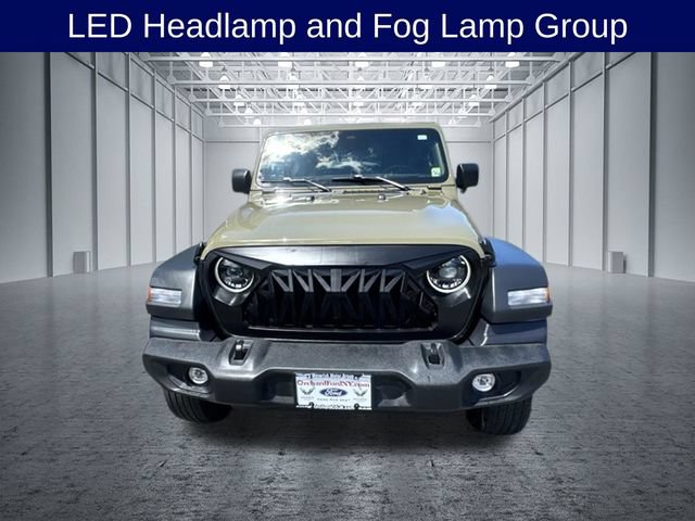 Used 2026 Jeep Wrangler Sport AWD/4WD image 4