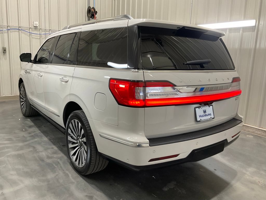 Used 2021 Lincoln Navigator Reserve w/ Luxury Package AWD/4WD image 23