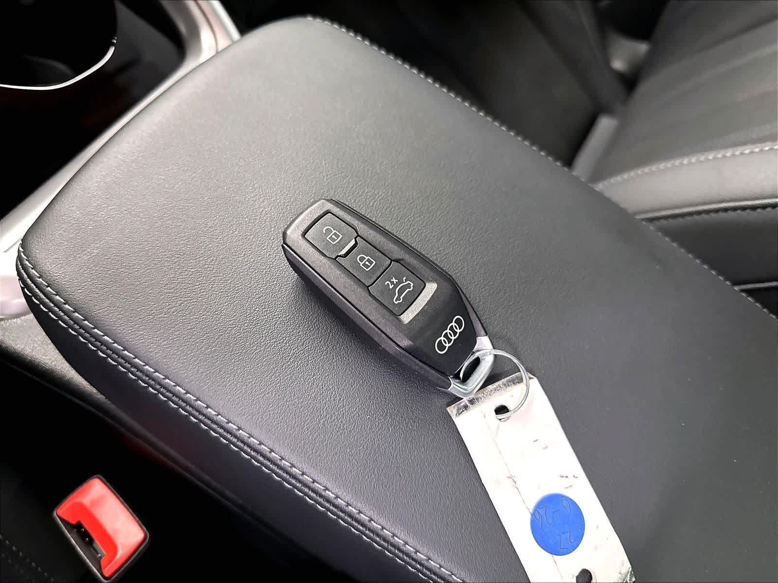 Certified 2025 Audi Q5 Premium w/ Premium Plus AWD/4WD image 12
