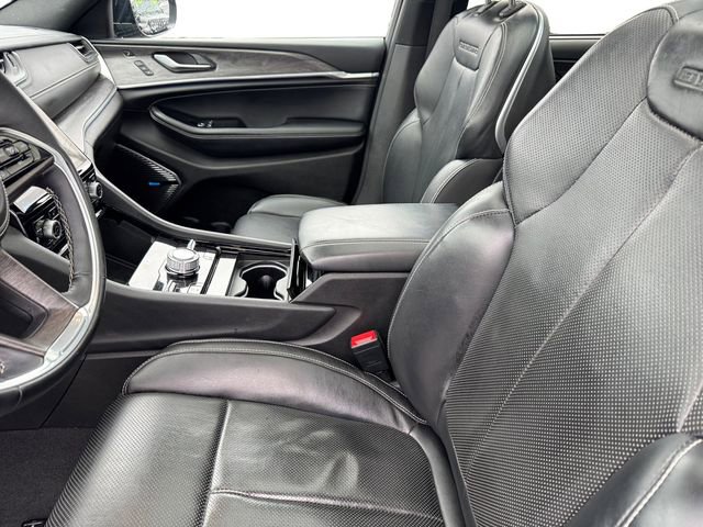 Certified 2022 Jeep Grand Cherokee L Overland w/ Luxury Tech Group IV AWD/4WD image 12