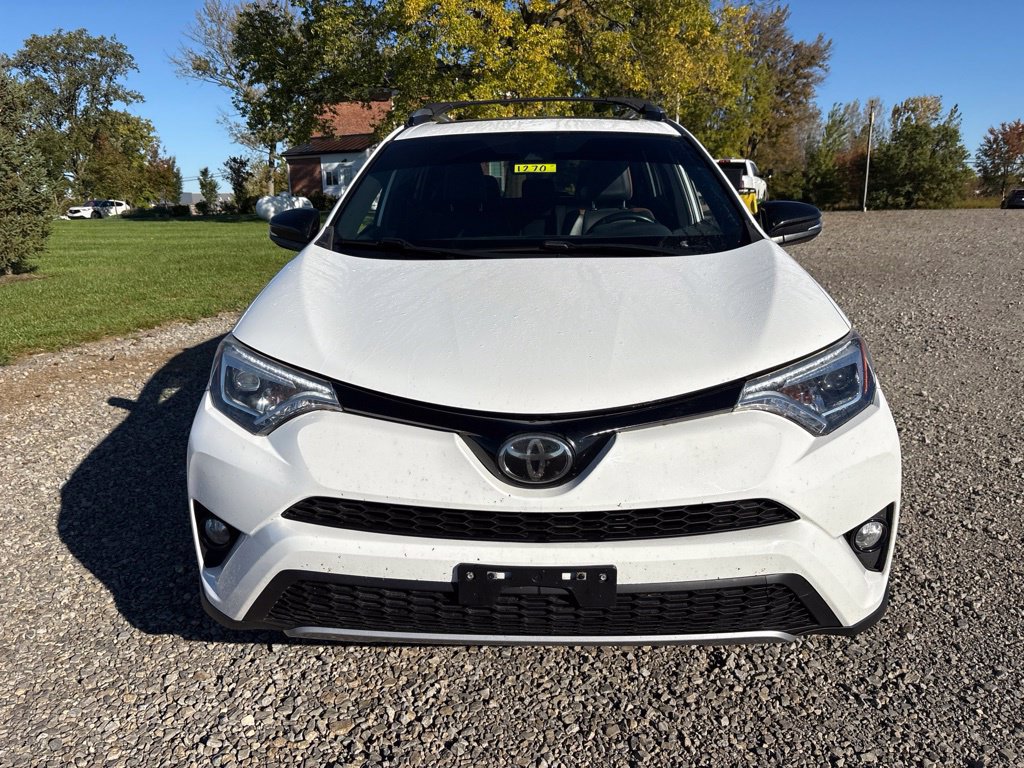 Used 2018 Toyota RAV4 SE w/ Power Extra Value Package AWD/4WD image 2