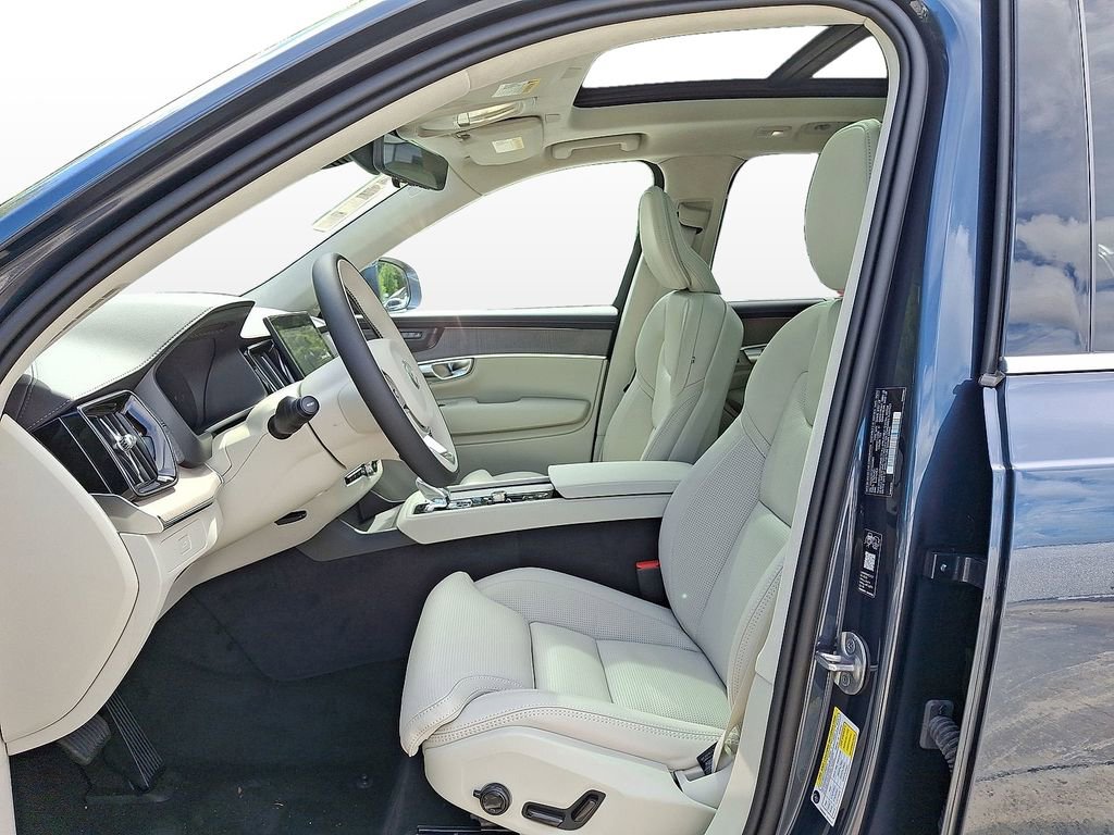 New 2026 Volvo XC90 B6 Ultra image 14