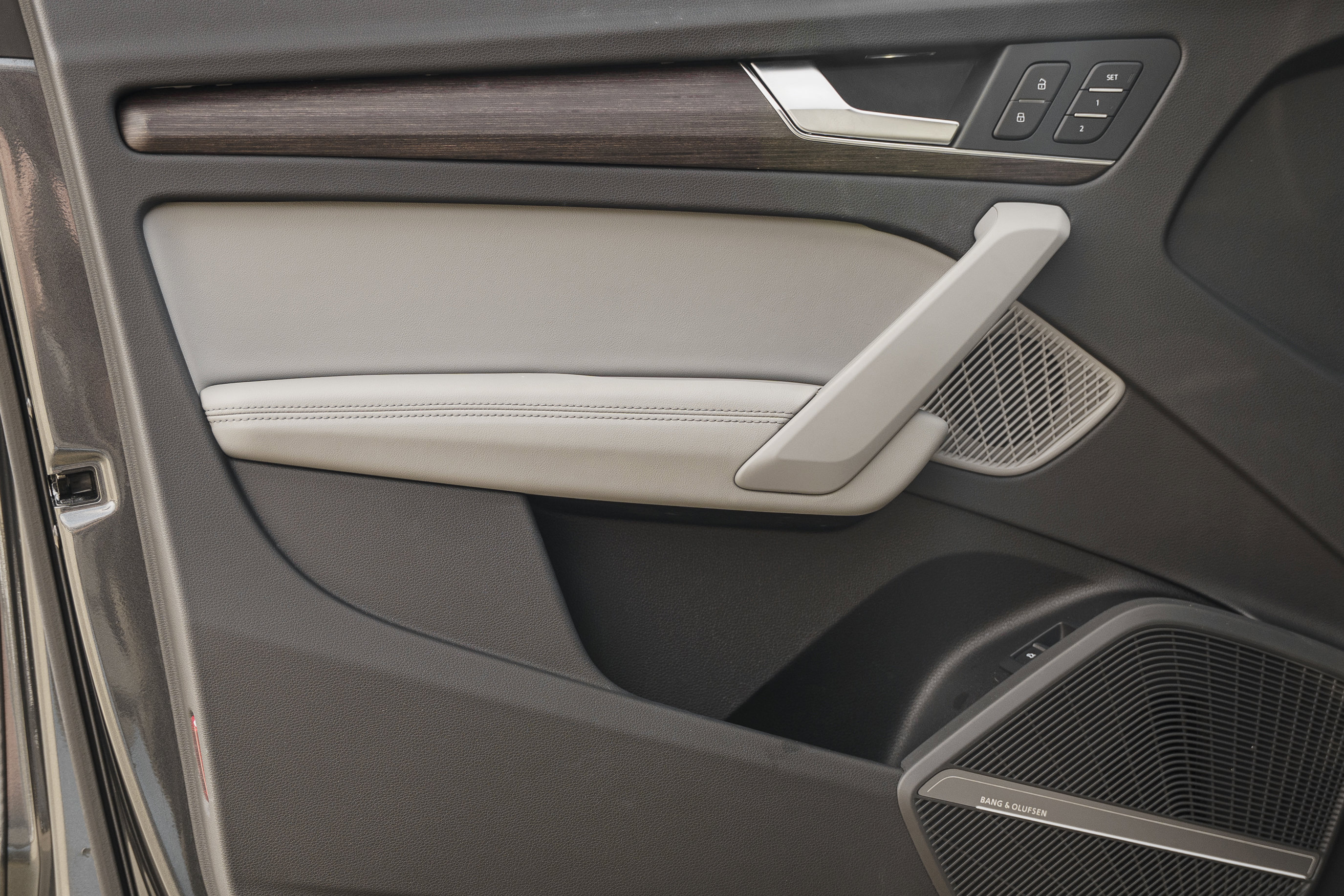 Used 2023 Audi Q5 2.0T Prestige w/ Prestige Package image 23