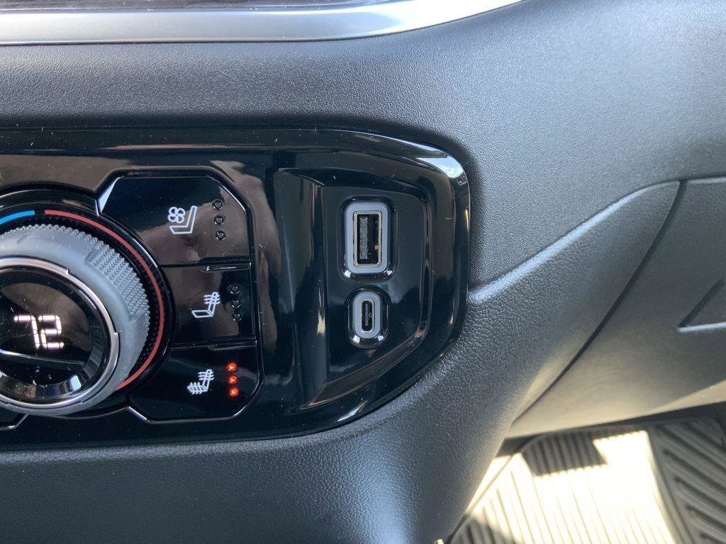 New 2026 Chevrolet Silverado 3500 LTZ w/ LTZ Premium Package image 53