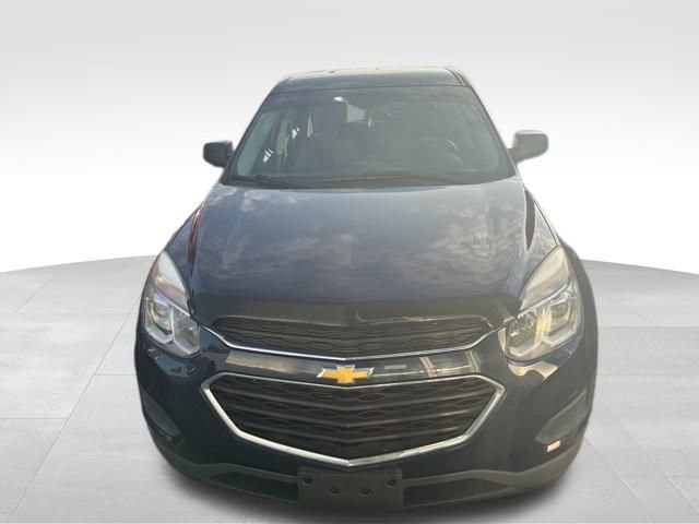 Used 2017 Chevrolet Equinox LS image 2