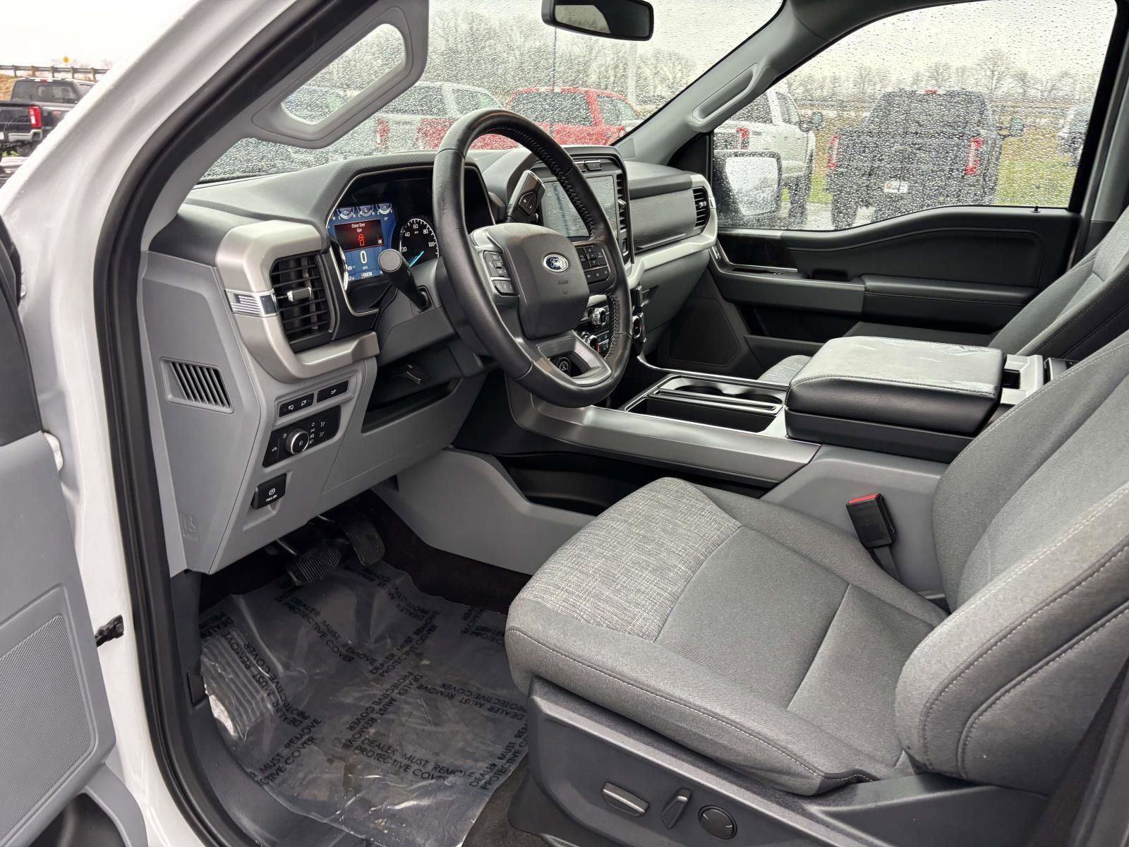 Used 2022 Ford F150 XLT w/ Equipment Group 302A High AWD/4WD image 27