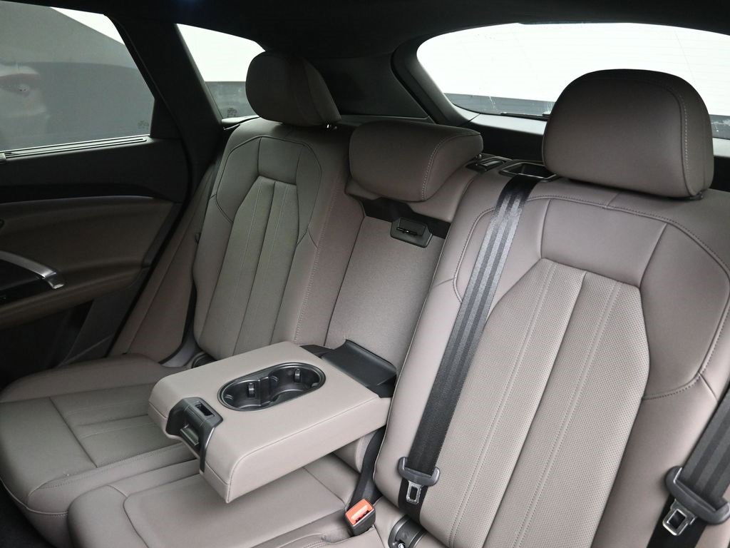 New 2025 Audi Q5 2.0T Premium Plus image 20