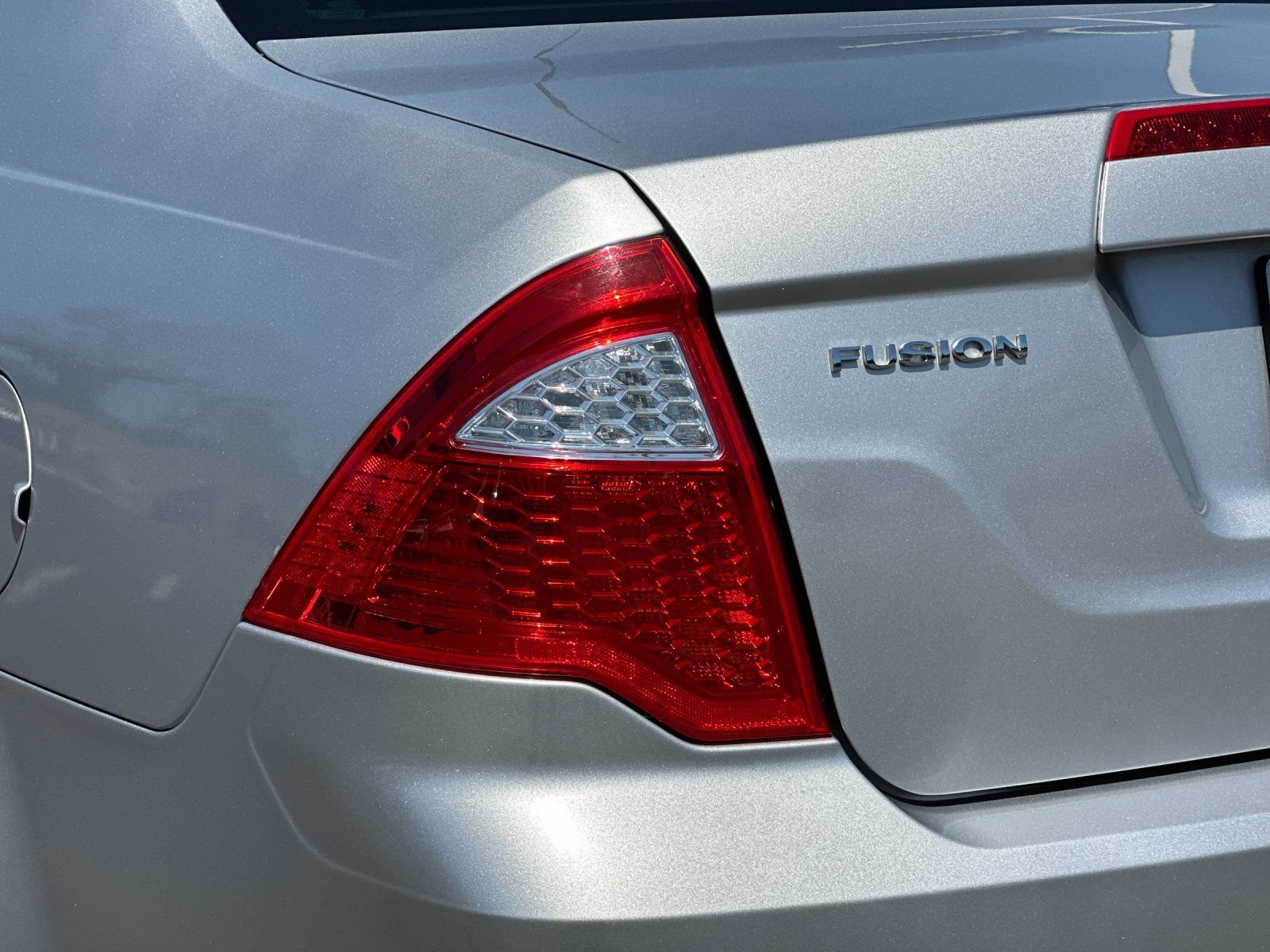 Used 2012 Ford Fusion SE FWD image 22
