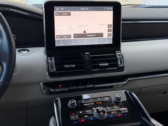 Used 2021 Lincoln Navigator L Reserve w/ Luxury Package RWD image 13