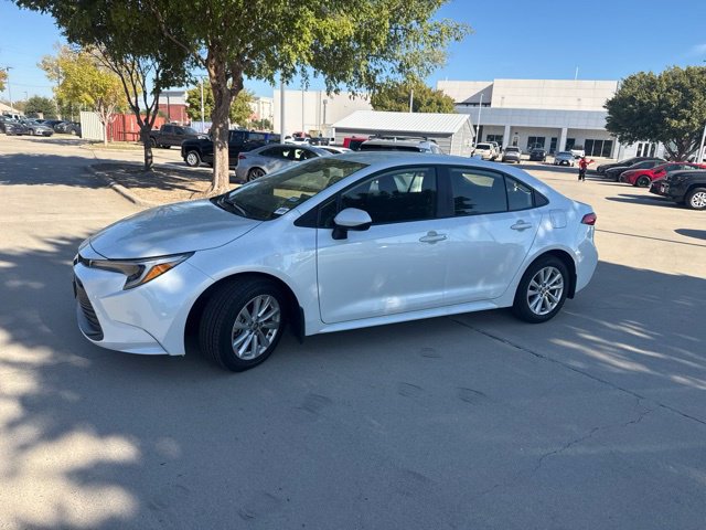 Certified 2026 Toyota Corolla LE w/ LE Premium Package FWD image 7