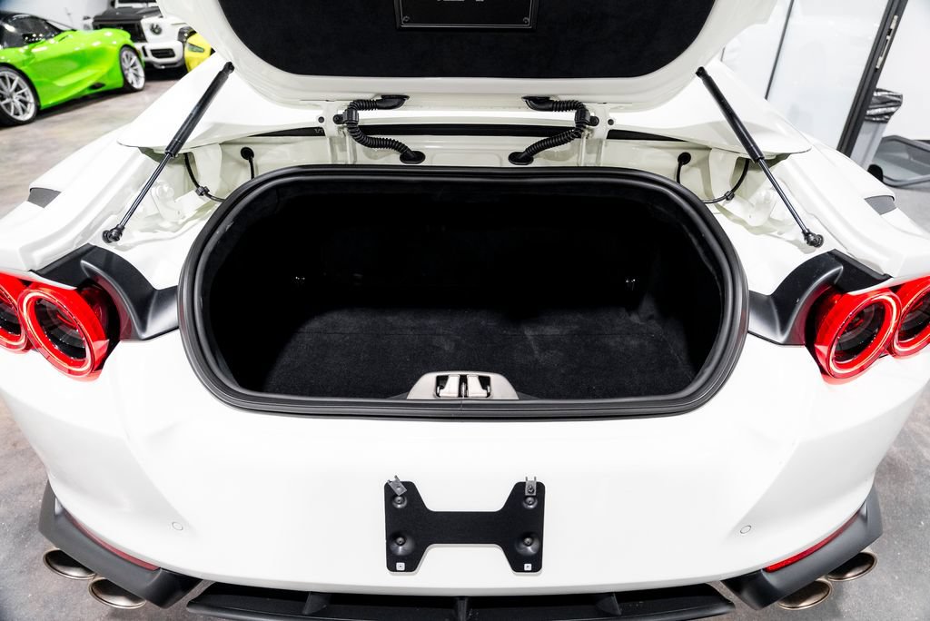 Used 2023 Ferrari 812 GTS RWD image 21