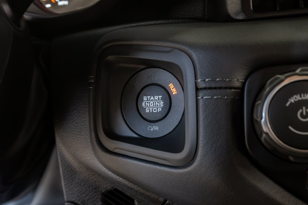 New 2027 Jeep Wrangler Unlimited Sahara AWD/4WD image 16