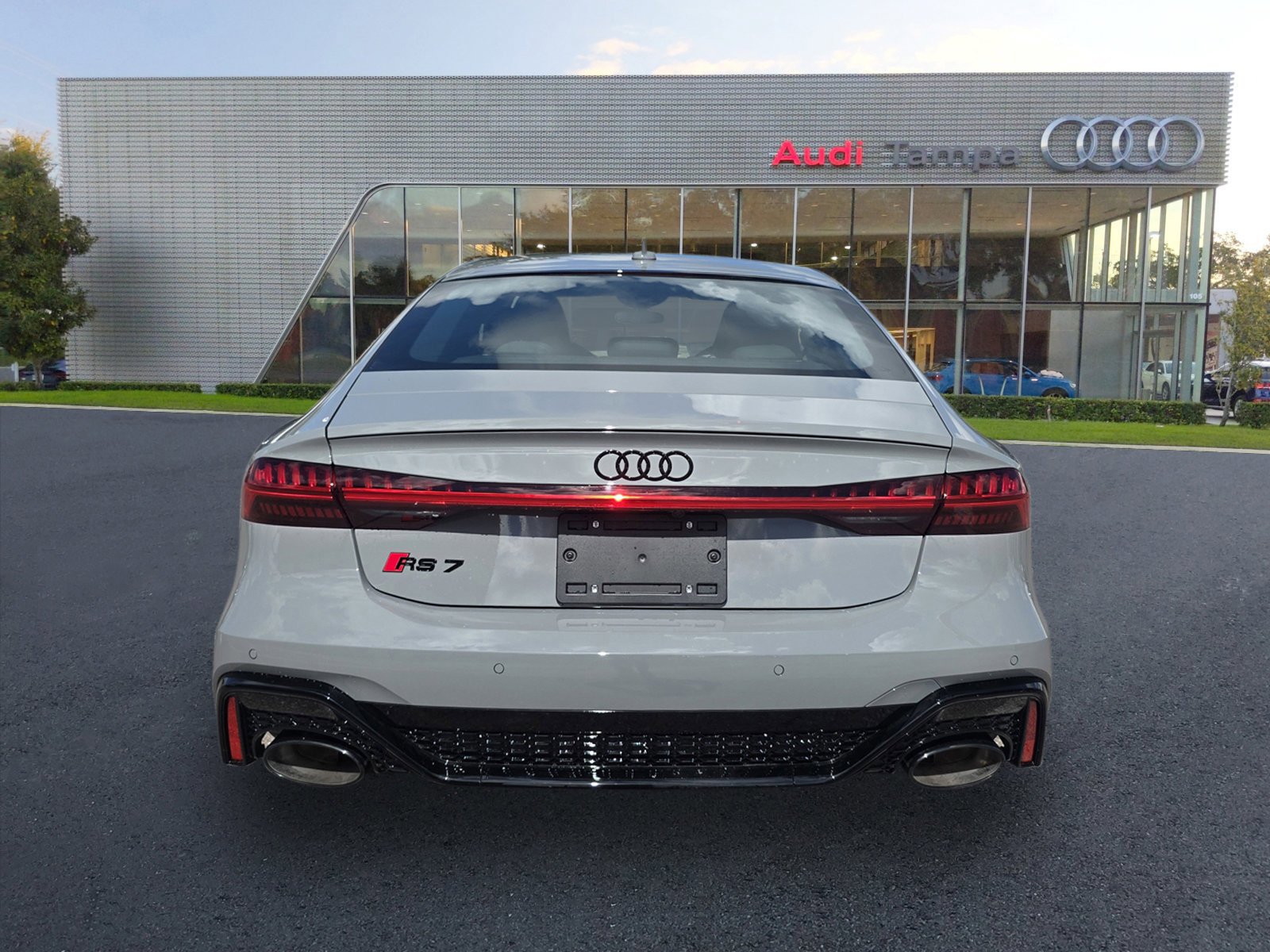New 2026 Audi RS 7 Performance AWD/4WD image 4