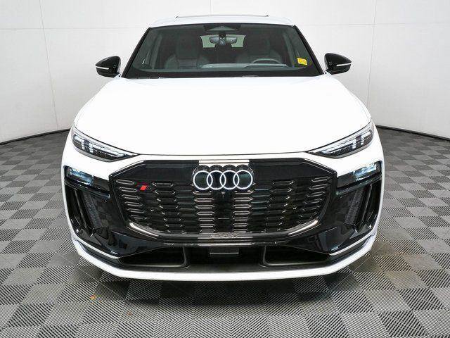 New 2027 Audi SQ6 e-tron Premium Plus AWD/4WD image 37