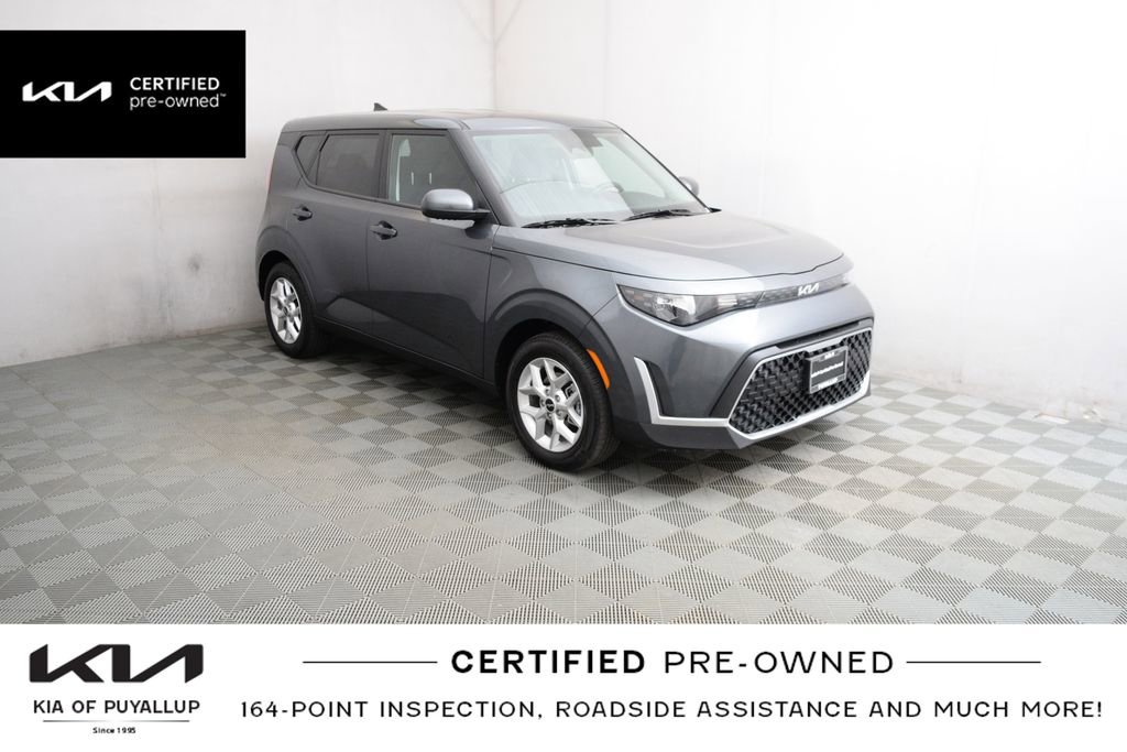 Certified 2025 Kia Soul LX FWD image 4