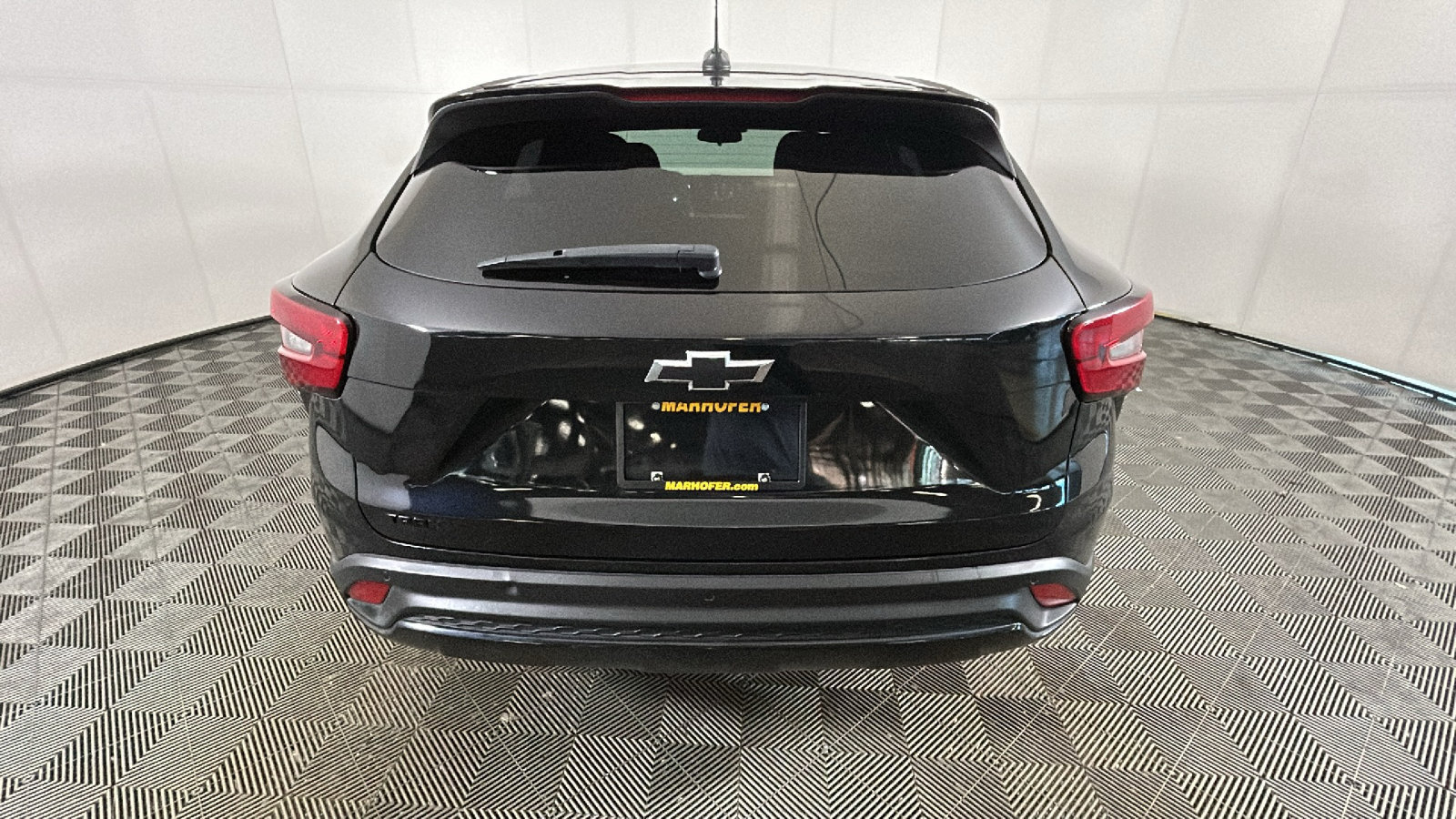 Used 2024 Chevrolet Trax RS w/ Driver Confidence Package FWD image 4