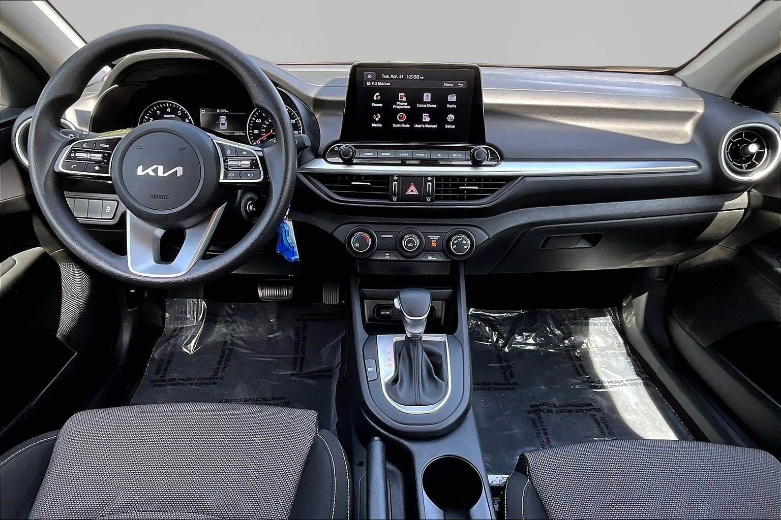 Used 2022 Kia Forte LXS FWD image 7