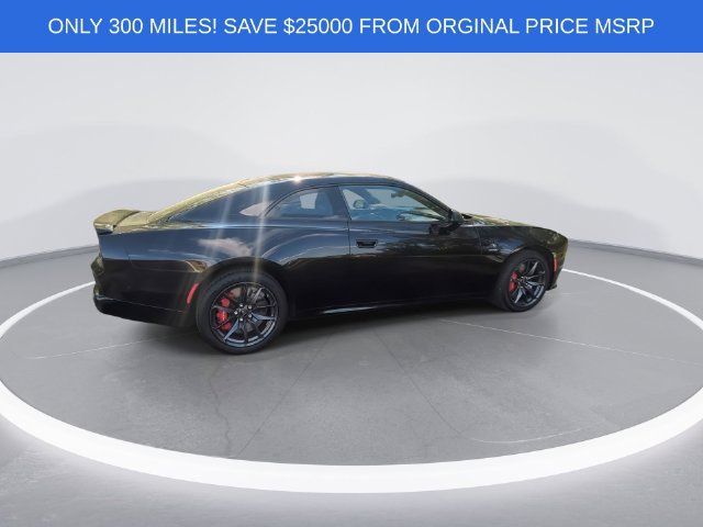 Used 2024 Dodge Charger Daytona Scat Pack w/ Plus Group AWD/4WD image 8