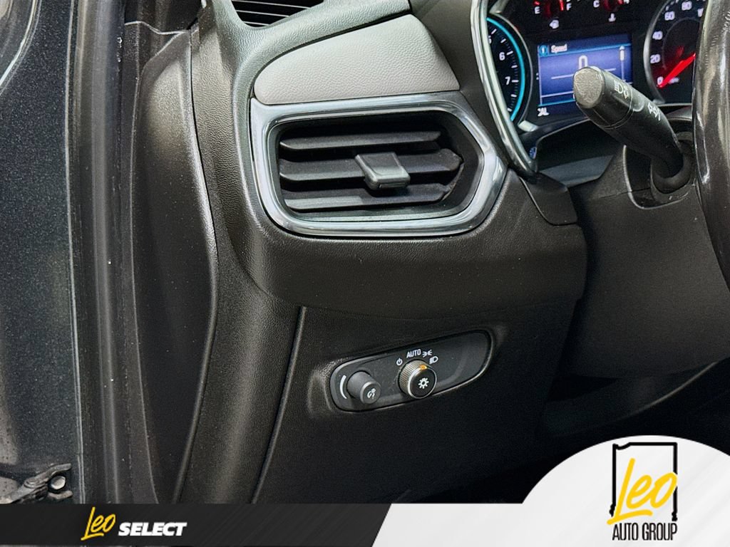 Used 2019 Chevrolet Equinox LT AWD/4WD image 13