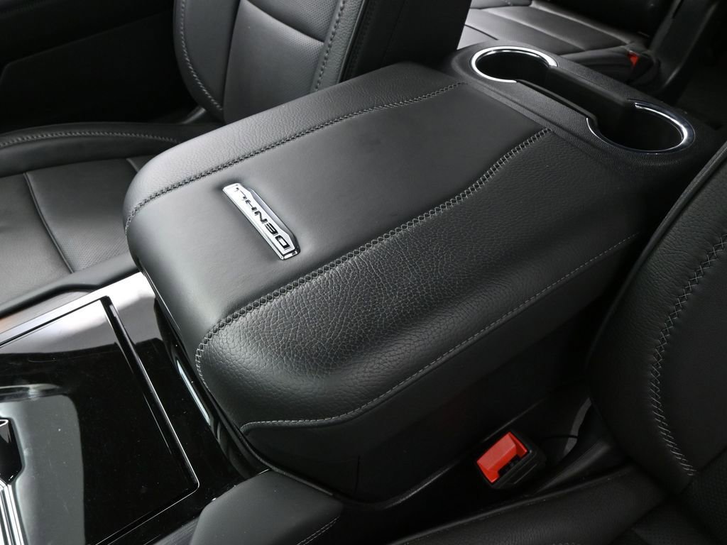 Used 2025 GMC Yukon XL Denali image 34