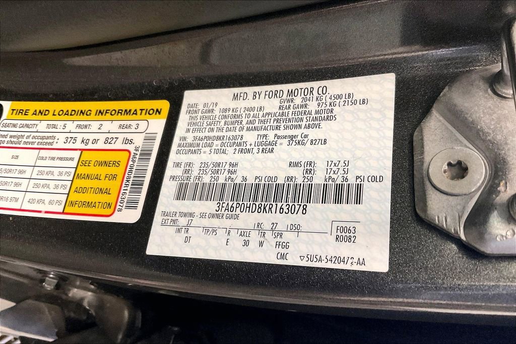 Used 2019 Ford Fusion SE image 24