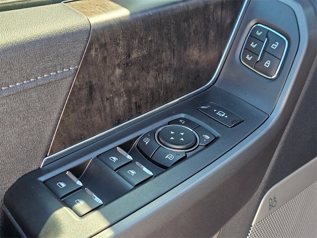 New 2026 Ford F250 Lariat image 23