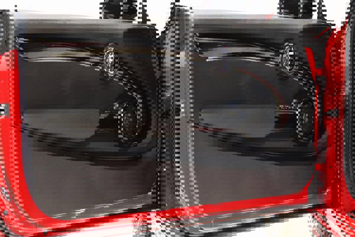 Used 2022 MINI Cooper John Cooper Works w/ Premium Package image 40