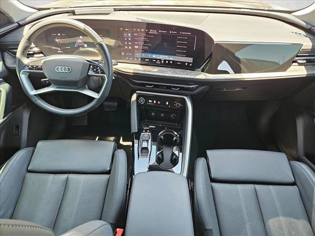 Used 2025 Audi Q5 Premium Plus w/ Premium Plus AWD/4WD image 22