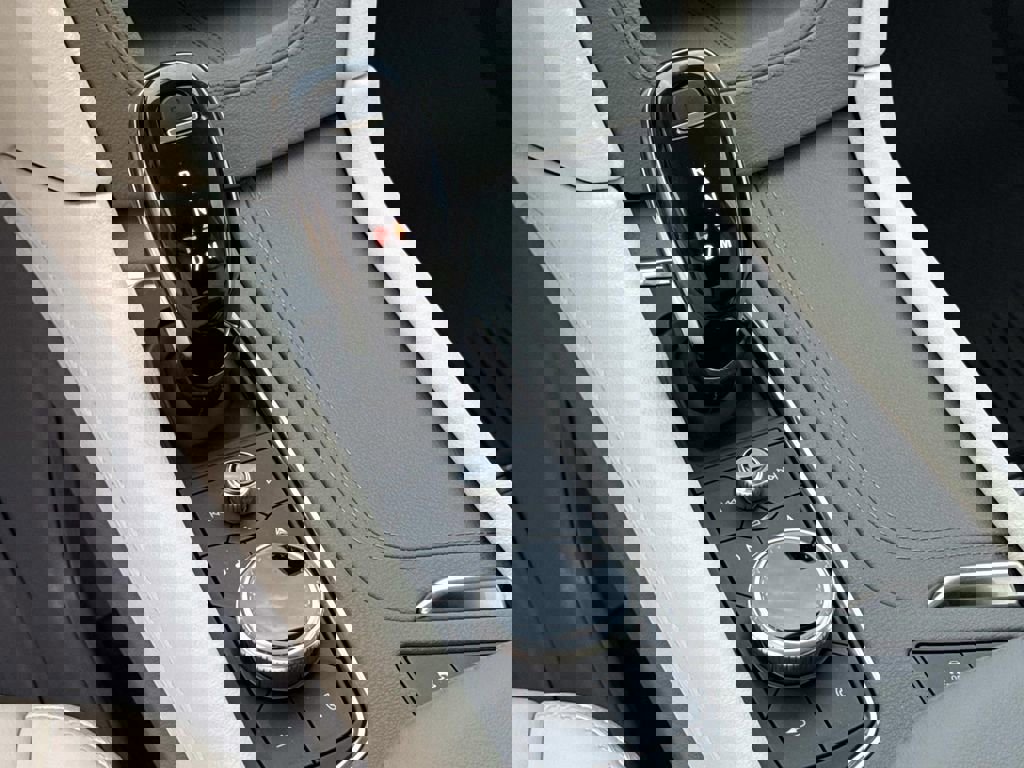 New 2026 Cadillac XT5 Premium Luxury w/ Driver Assist Package image 14