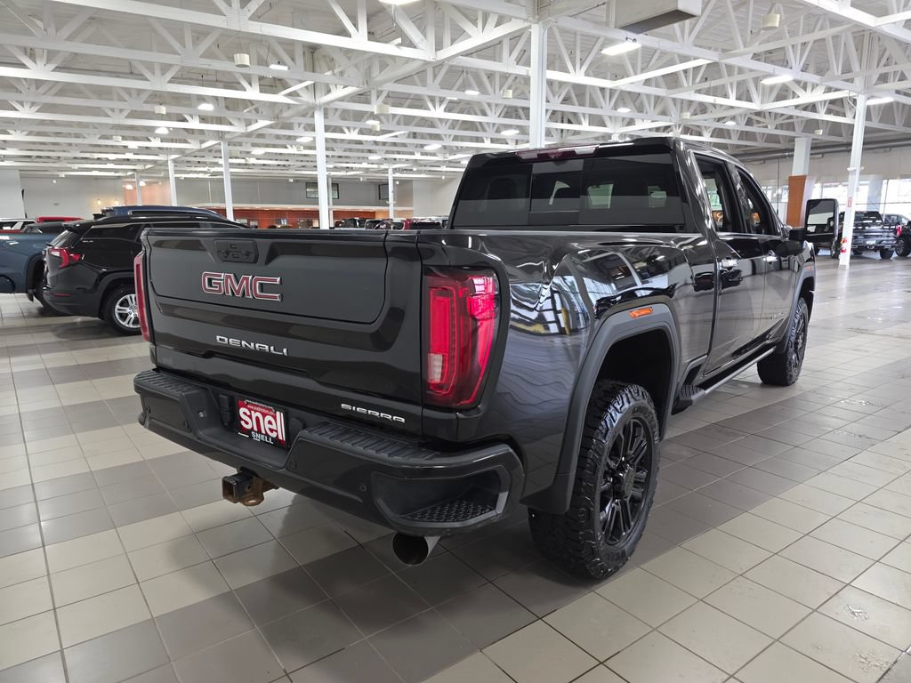 Used 2023 GMC Sierra 3500 Denali w/ Denali Black Diamond Edition AWD/4WD image 5