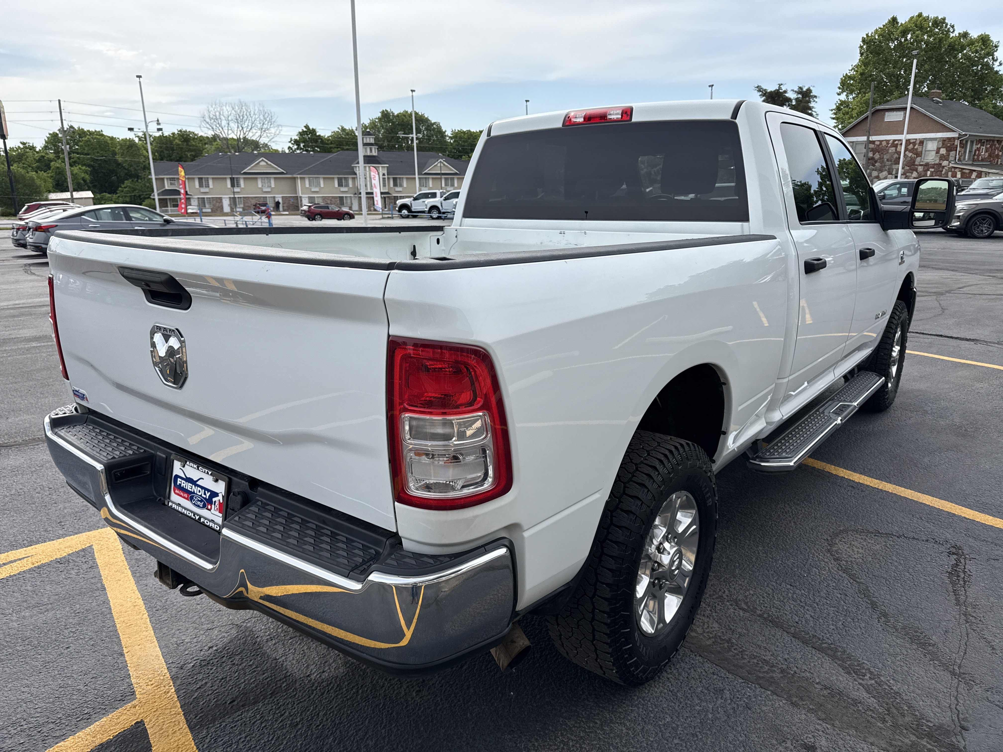 Used 2024 RAM 2500 Big Horn AWD/4WD image 8