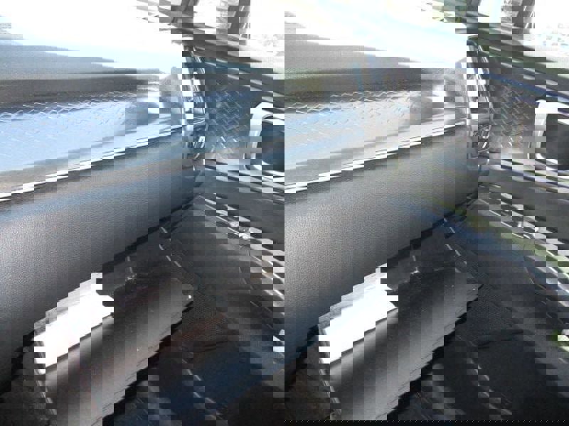 Used 2022 Kia Sorento LX image 22