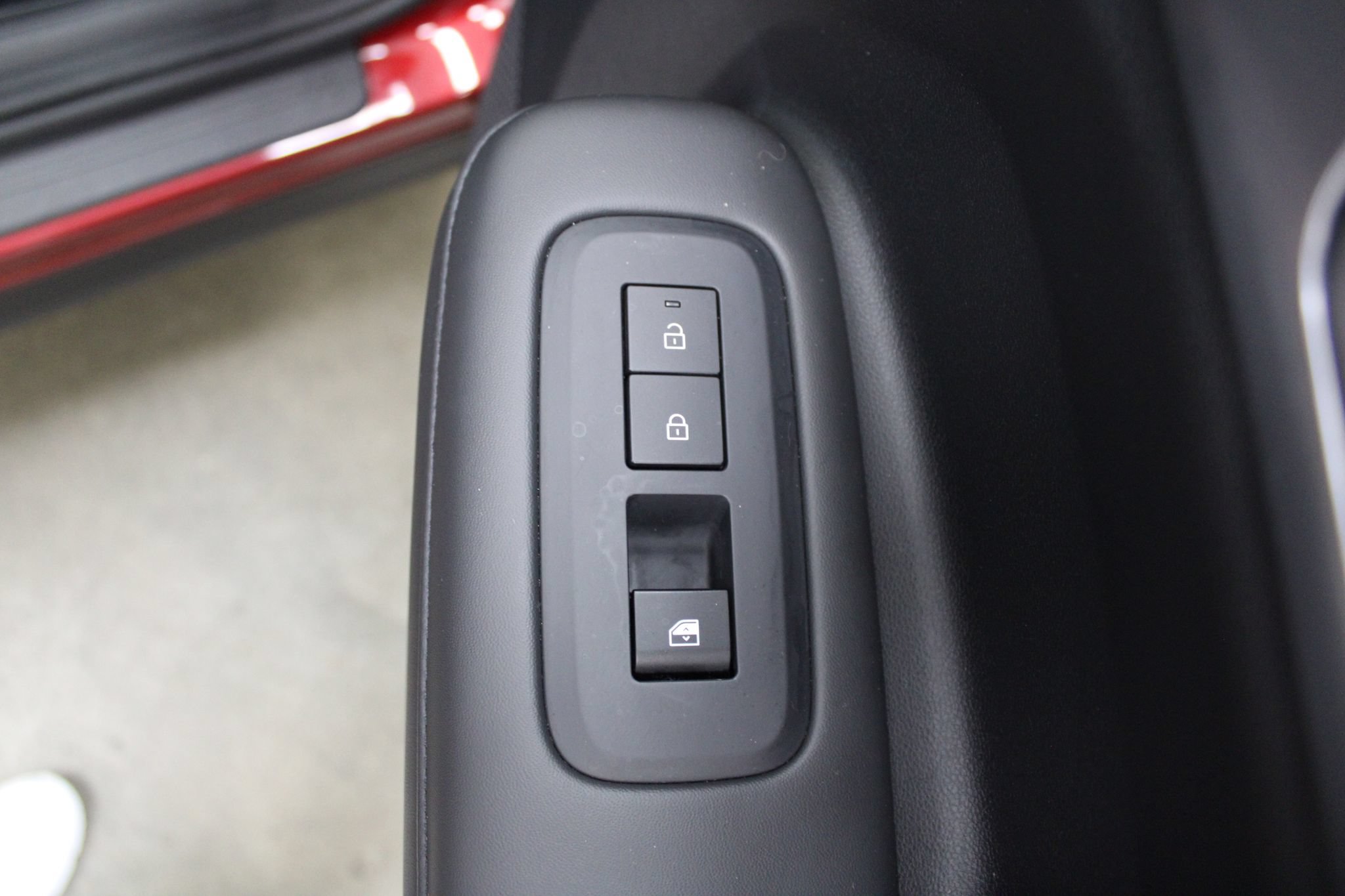 Used 2025 Hyundai Santa Fe SEL AWD/4WD image 28