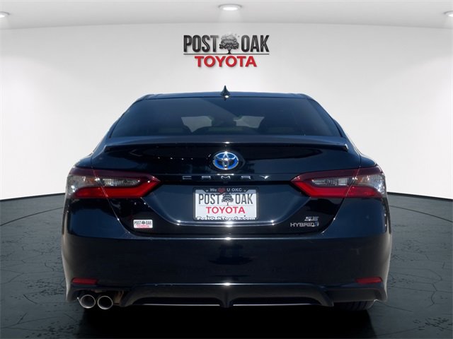 Used 2022 Toyota Camry SE image 6