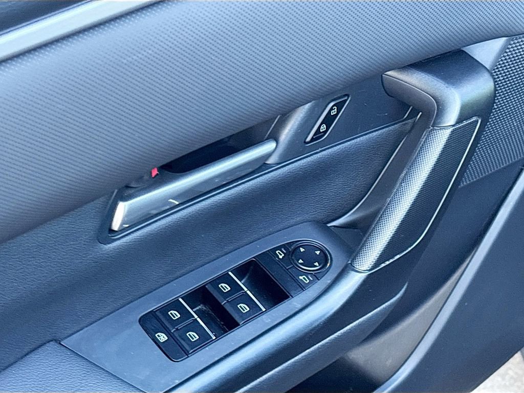 Used 2025 MAZDA CX-50 AWD 2.5 S w/ Premium Package image 18