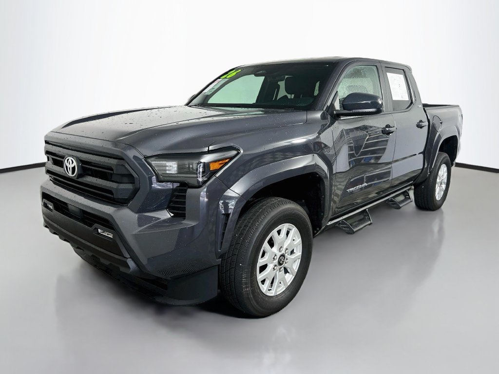 Used 2026 Toyota Tacoma SR5 AWD/4WD image 6
