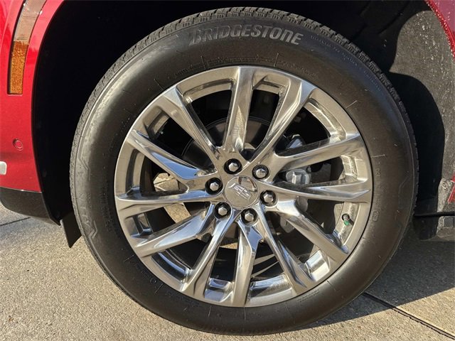 Certified 2025 Cadillac Escalade ESV Premium Luxury Platinum w/ LPO, Radiant Package image 8