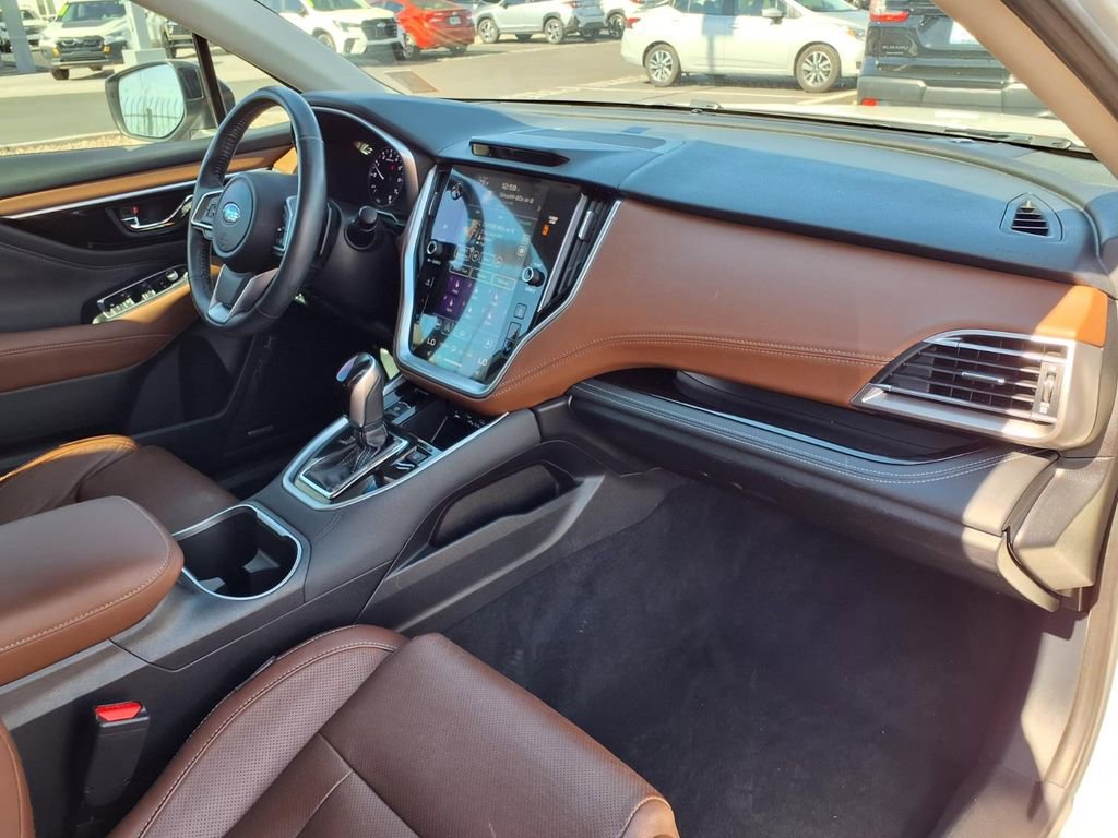 Used 2020 Subaru Outback Touring w/ Popular Package #2 image 19