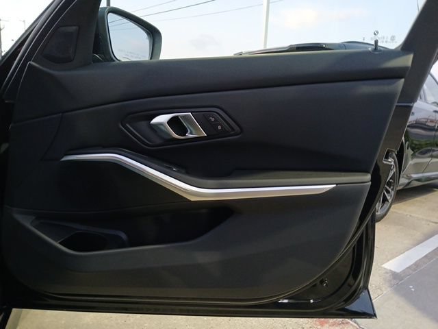 New 2026 BMW 330i Sedan RWD image 16