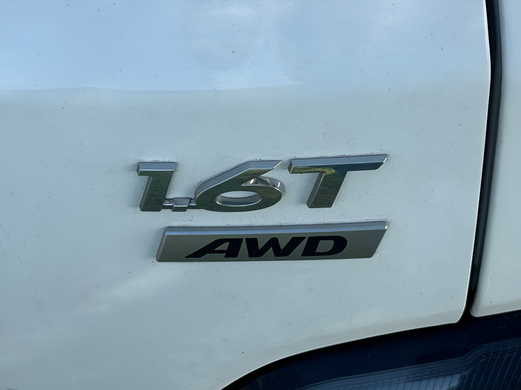 Used 2023 Hyundai Kona Limited AWD/4WD image 10