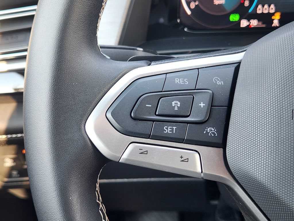 Used 2026 Volkswagen Atlas Cross Sport SE FWD image 27