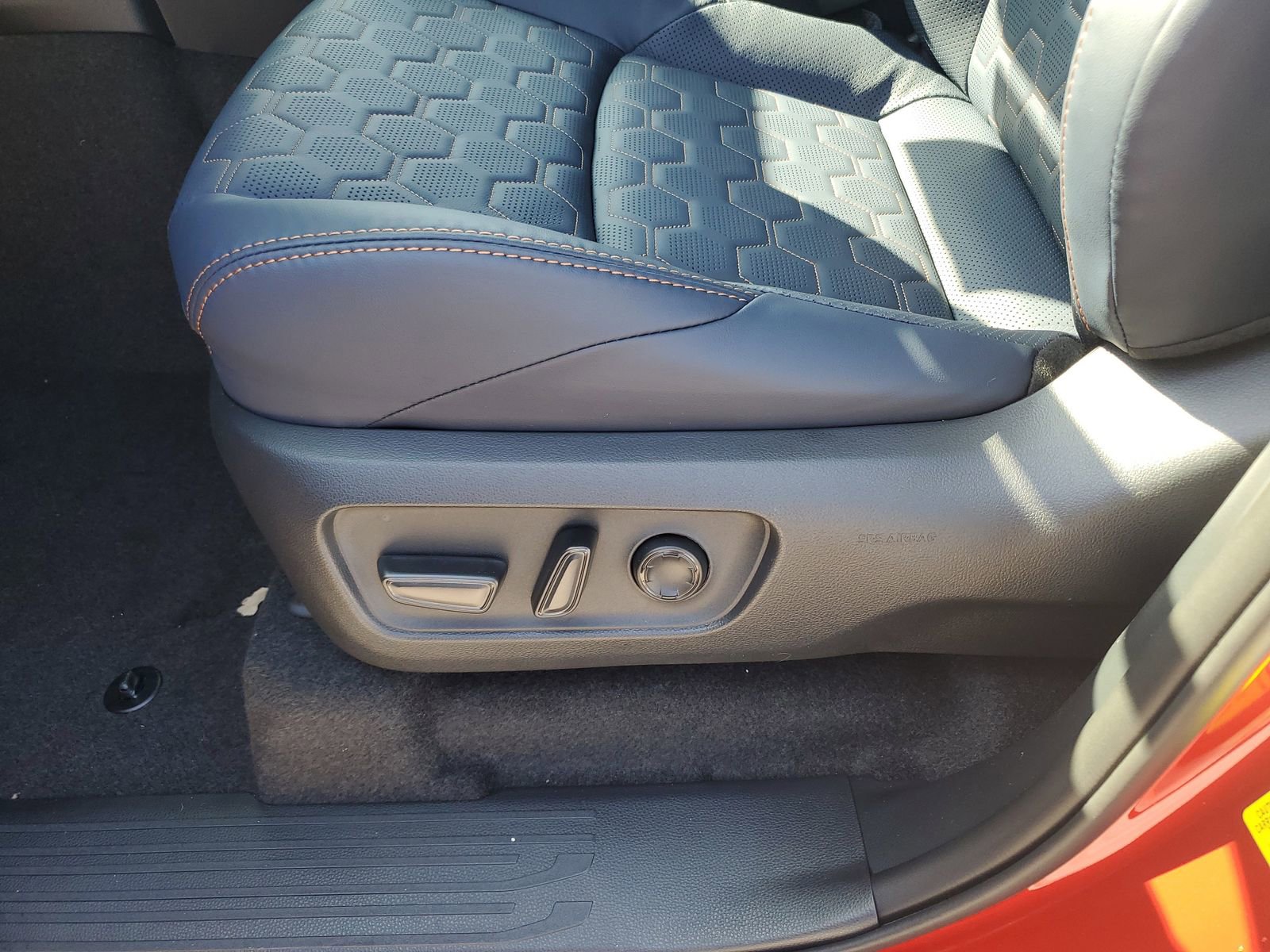 New 2026 Toyota 4Runner Platinum AWD/4WD image 18