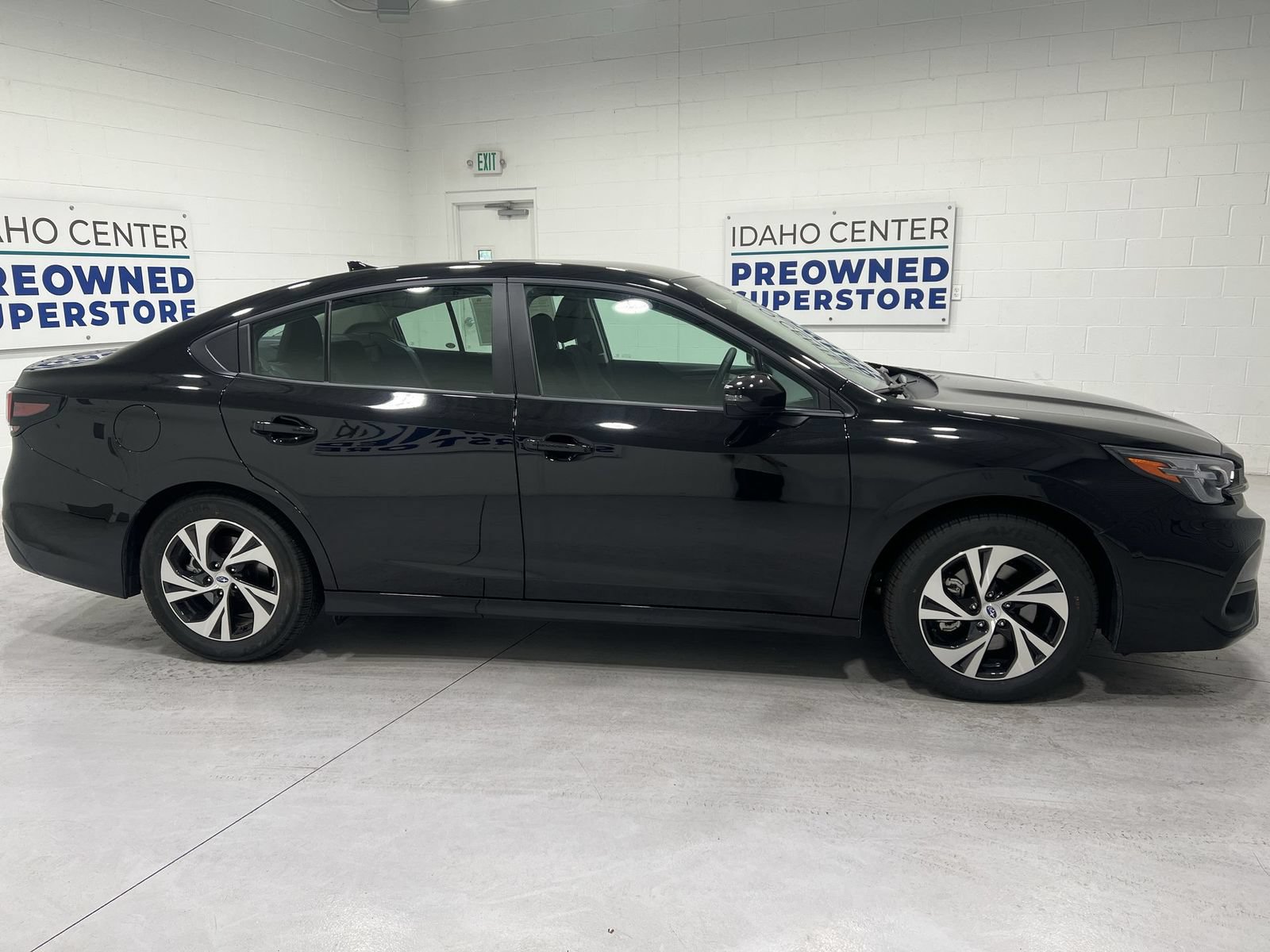 Certified 2025 Subaru Legacy Premium AWD/4WD image 9