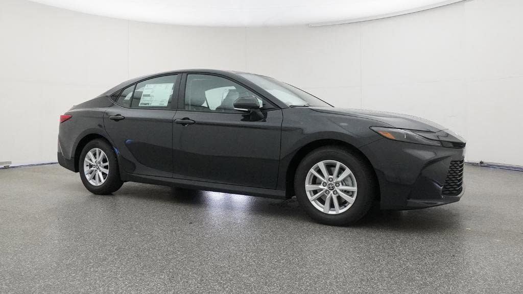 New 2026 Toyota Camry LE FWD image 28